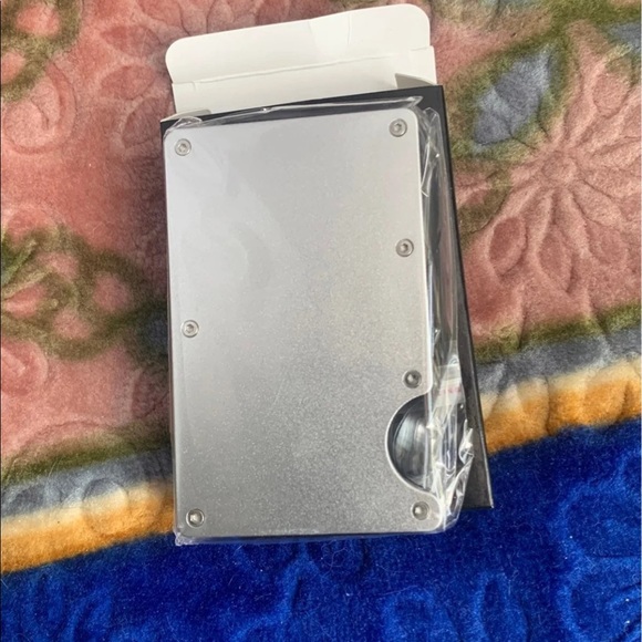 Wallet - Picture 4 of 10